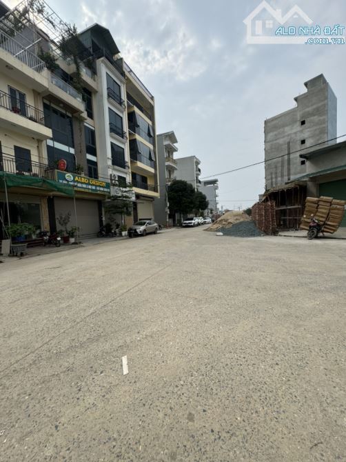 ĐẤT ĐẸP AN KHÁNH - Ô TÔ ĐỖ GẦN - 84M² - NHỈNH 9 TỶ