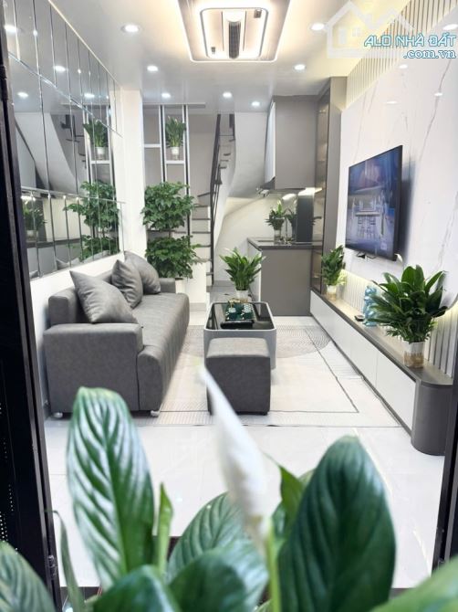 NHÀ MỚI ĐẸP KHÂM THIÊN- TT ĐỐNG ĐA-DT 20 M2-FULL NỘI THẤT -GẦN PHỐ-GIÁ CHỈ 4.36 TỶ