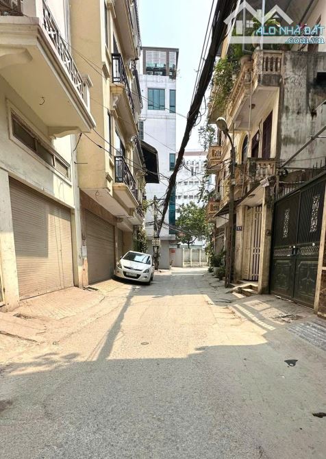 BÁN NHÀ NGUYỄN KHÁNH TOÀN, CẦU GIẤY - 60M x 6T THANG MÁY - MT 5.5M - GARA Ô TÔ- KINH DOANH