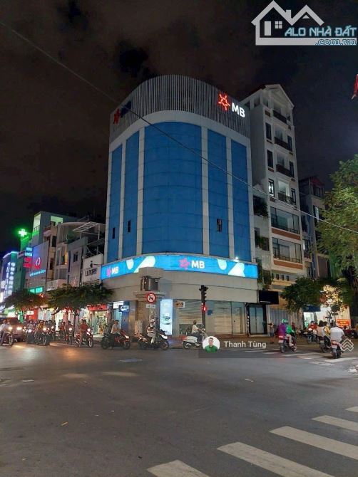2MT Nguyễn Đình Chiểu + Nguyễn Thiện Thuật, Q3 - 10x15m - 8 tầng - HĐT 200 tr -giá 60tỷ