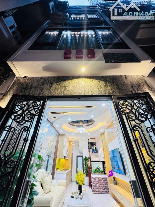 Bán nhà Thọ Lão, hồ Hương Viên 25m2, 4T full nội thất, 15m ra phố. Giá 7.6 tỷ sổ đỏ riêng