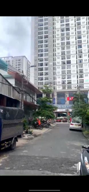 BÁN NHÀ NGUYỄN XÍ TRUNG TÂM KINH DOANH BÌNH THẠNH, XÂY LÀ GIÁ TRỊ, VỊ TRÍ ĐỘC TÔN.
