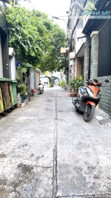 HXH PHÚ THỌ HÒA, TÂN PHÚ 3 TẦNG BTCT NGANG 4,5M - DT 52M2 - 6,1 TỶ