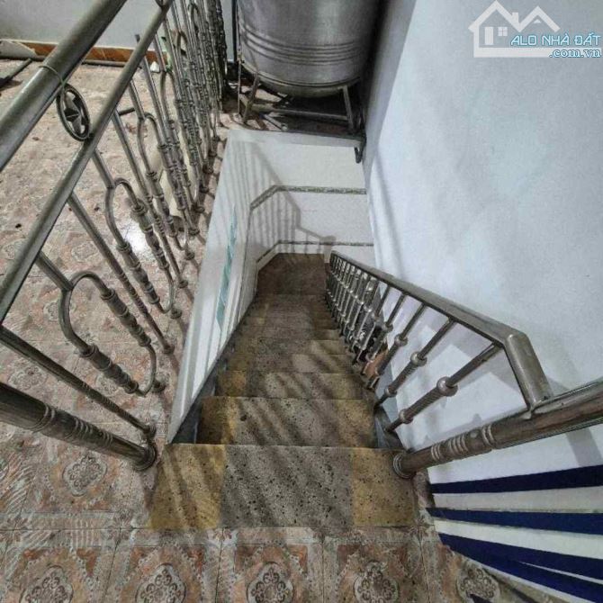 BÁN NHÀ MẶT TIỀN TÂN PHÚ, ĐƯỜNG TÂY SƠN, P.TÂN QUÝ, 4X13M, 2 TẦNG, GIÁ 6 TỶ TL