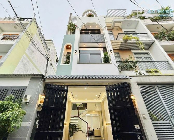 Nhà 62m2 Nguyễn Trãi, Q5 gần chợ Phùng Hưng, giá 5 tỷ 150. Xây trệt 2 lầu, hẻm 4m, sổ sẵn
