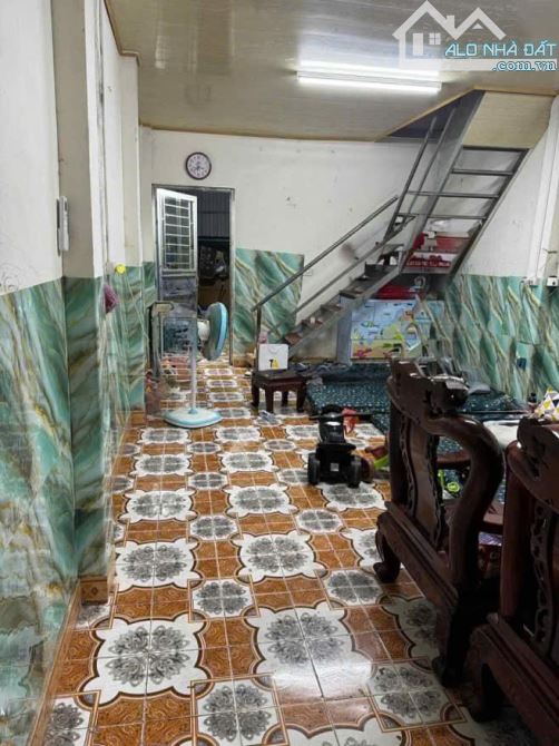 Bán nhà C4 ngõ Lê Thanh Nghị, phường Hải Tân,tp Hải Dương cũ
