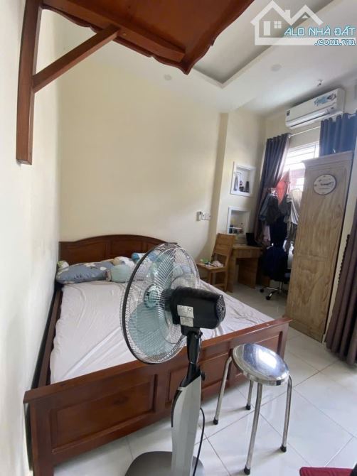 Nhà 2 tầng đường số 3 GV, 64m2, hẻm xe hơi thông, gần mặt tiền, chỉ 7.5 tỷ