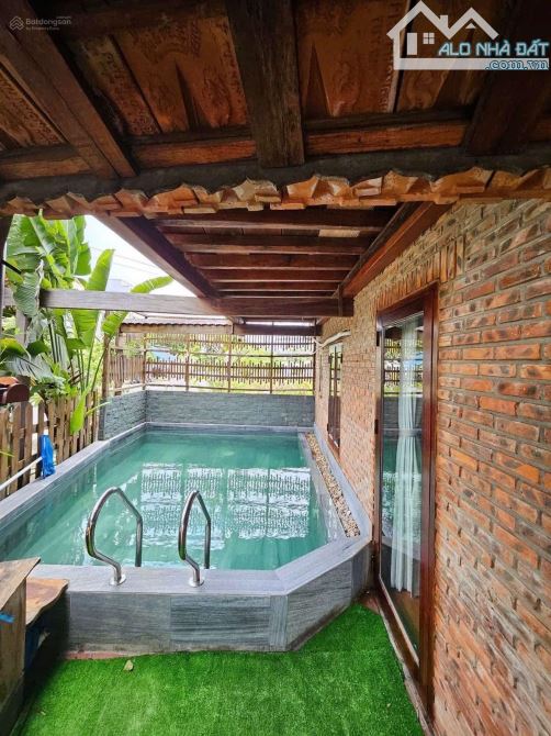 Chủ cần bán villa 2mt gần biển với phng cách mộc, dòng tiền tốt