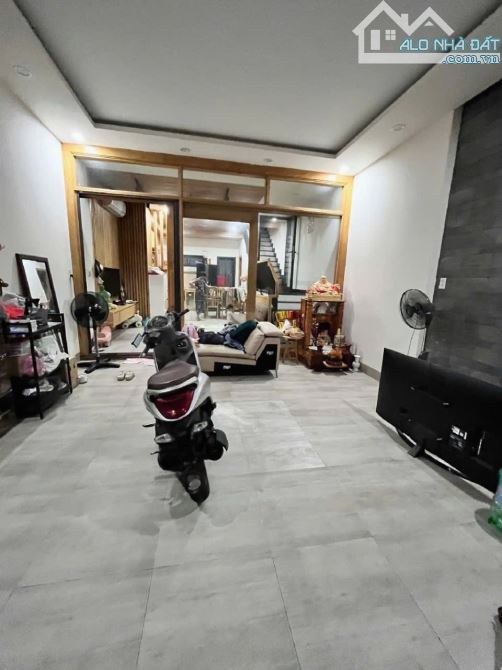 BÁN NHÀ 3 TẦNG MẶT TIỀN PHAN ĐĂNG LƯU NGANG 5 - 80m2 chỉ 13,2 Tỷ tl - 1