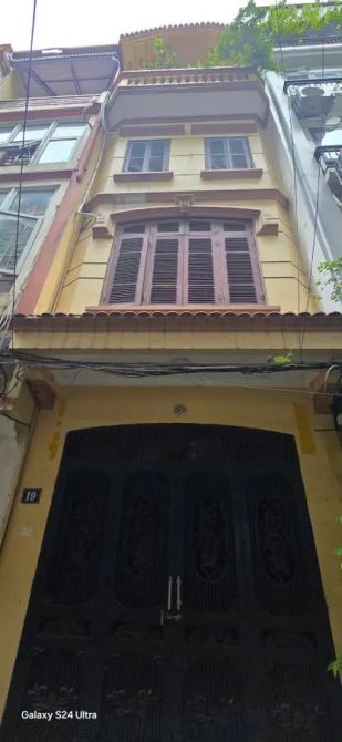 Nhà Phân Lô Phố Nguyễn Chí Thanh – 45m², 4 Tầng, Ô Tô Tránh, Giá 18 Tỷ