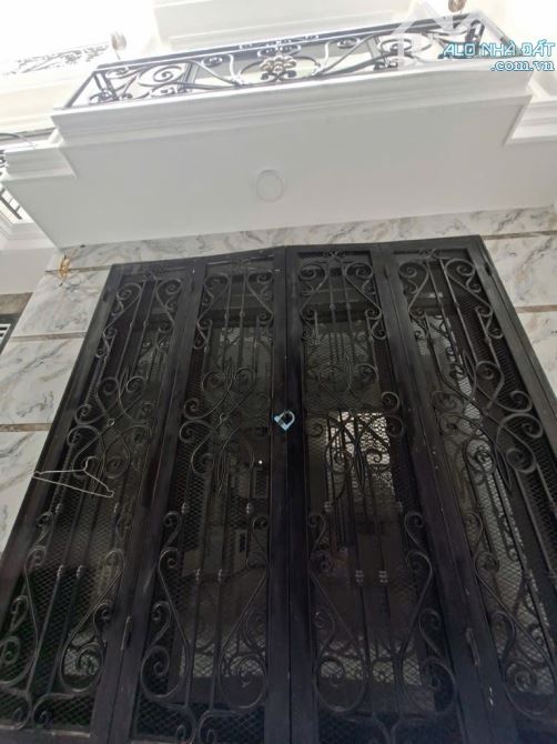 Bán nhà đẹp Trung Phụng gần phố tặng nội thất 25m2 giá 6.68 tỷ