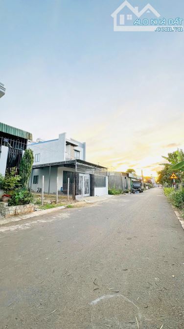 💥Lô TC 4*21m và 4,33*21m,Hẻm đg Nhựa Ynue,gần Chợ,gần Bệnh Viện Vùng