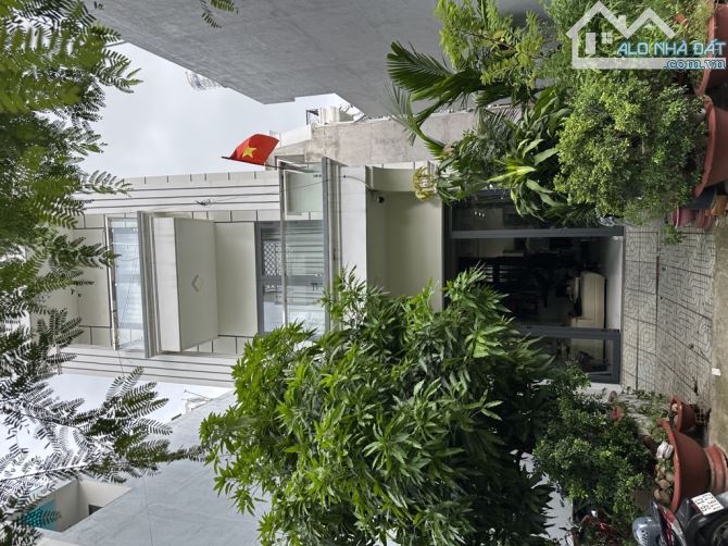 Nhà 4 tầng THANG MÁY đường VÕ THỊ LIỄU (KDC ĐIỀN THUẬN) phường APĐ Q12 dt 56m2 (4x14) HXH