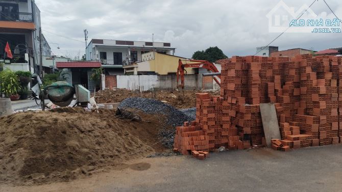 Bán lô đất gần khu du lịch Bửu Long cách đường bờ kè mới chỉ 100 mét