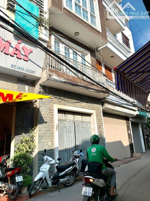 MBKD Nhà mặt phố Phan Đình Giót, Hà Đông. Nhà đẹp đủ đồ.