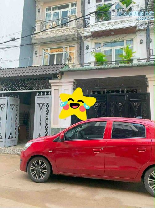 BÁN NHÀ HIẾM MỚI XÂY  ĐƯỜNG THẠNH LỘC 13 QUẬN 12 DIỆN TÍCH 60M2  GIÁ CHƯA TỚI 5 TỶ8 - 5