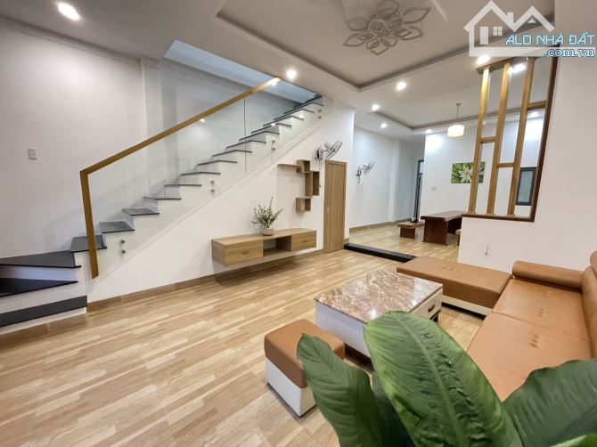 💥Nhà Mê,5*22m,Đường A4,gần Phạm Ngũ Lão,nhiều căn khác