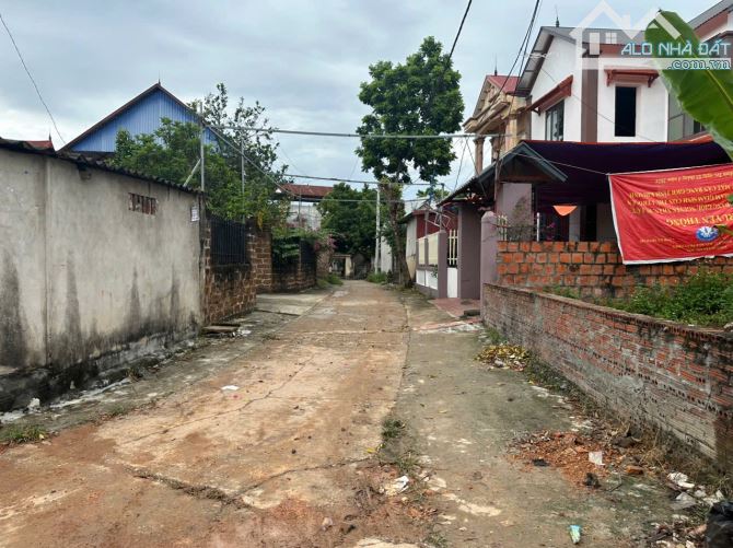 Bán đất sẵn nhà ở 3 tầng tại lập trí  210m chính chủ