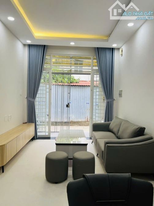 Đường ô tô 6m - Hơn 4 tỷ TL - Nhà mới 50.3m2 (6x9) - 1 phút Phạm Văn Đồng - Khu dân cư