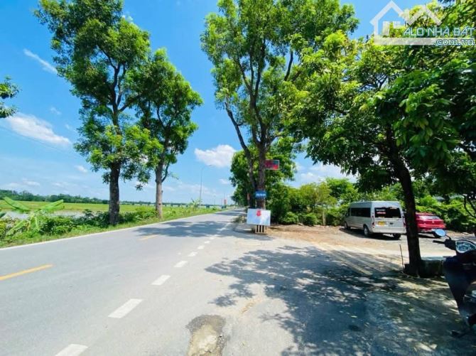 🔥🔥 NHÍCH 4 TỶ – ĐẤT VUÔNG VẮN – Ô TÔ ĐỖ CỬA - 50M RA TRỤC CHÍNH KINH DOANH - SÁT THÀNH P