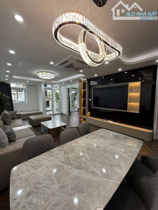 BÁN CĂN HỘ CHUNG CƯ VĂN PHÒNG TRUNG ƯƠNG ĐẢNG – 90M² – 3 NGỦ – TRUNG TÂM BA ĐÌNH