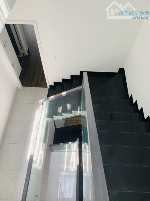 HOT, CHỈ 7.8 TỶ, CẦN BÁN GẤP KDC PHÚ LỢI [P7, Q8] DT: 100M2 (5X 20M) 4T, 4PN, 5WC