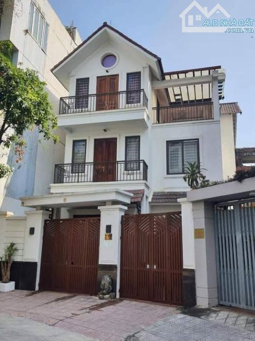 ❤️CHO THUÊ Biệt Thự Khúc Thừa Dụ, DT170m, 3 tầng, MT 10m, NHÀ ĐẸP, VÀO LUÔN, 55tr/tháng