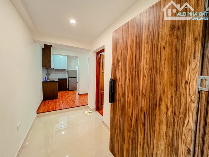 TẬP THỂ THANH XUÂN 4 NGỦ, LÔ GÓC, THOÁNG, SÁNG, OTO, SỔ TO, SỬ DỤNG 100M2 GIÁ 5,2 TỶ
