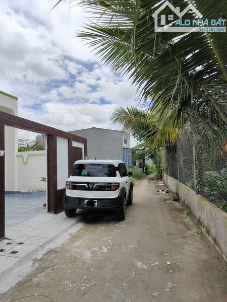Nhà mới xây dựng đường oto gần quảng trường Tp Mỹ Tho, Tiền Giang