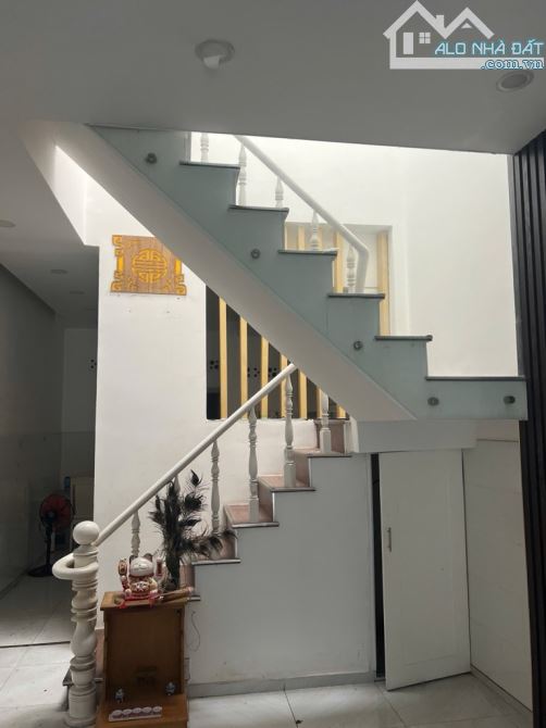 HẺM 8M THÔNG – 4X17 – GẦN NGÃ TƯ 4 XÃ, GIÁP TÂN PHÚ – CHỈ 5.9x TỈ – BÌNH TÂN