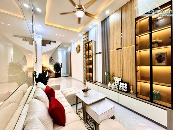 SIÊU PHẨM PHAN ĐÌNH PHÙNG - PN - HẺM 6M - 4 TẦNG - SỔ VUÔNG - 52M2 - NHỈNH 8 TỶ