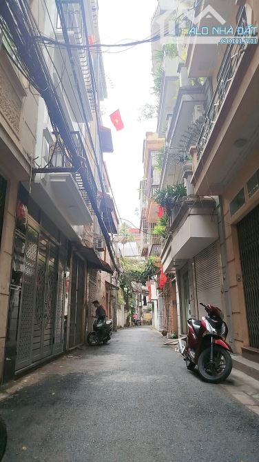 Trương Định, Phân lô 2 thoáng, Ô tô, Nhà đẹp ở luôn, dt 41m2, 5 tầng, mt 4.3m, Giá 11.3 tỷ - 10