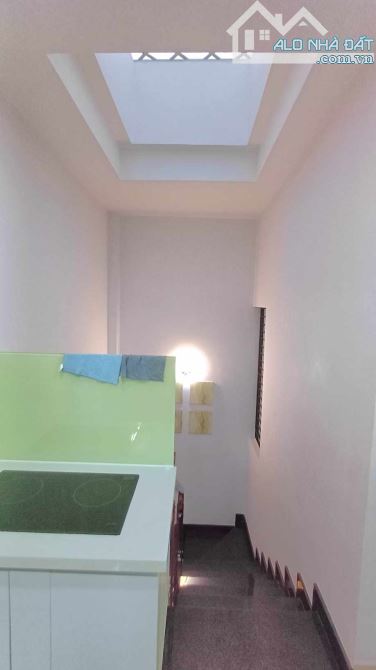 GÂP BÁN GIẢM SỐC 1.8 TỶ  💥 SIÊU PHẨM - PHÚ NHUẬN - 50M2 VUÔNG A4 - 5 TẦNG MỚI Ở NGAY - 10