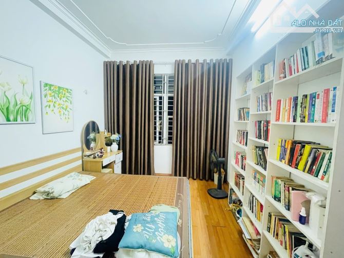 BÁN NHÀ TRẦN CUNG CẠNH KĐT NAM CƯỜNG, 40M2, 5 TẦNG, MT 4M, NHÀ ĐẸP NỘI THẤT XỊN, GIÁ 9 TỶ - 11