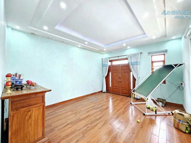 Bán nhà 1 trệt 1 lầu gần Ga Hố Nai, Tân Hòa, Biên Hòa, 109m2, giá 5 tỷ. - 1