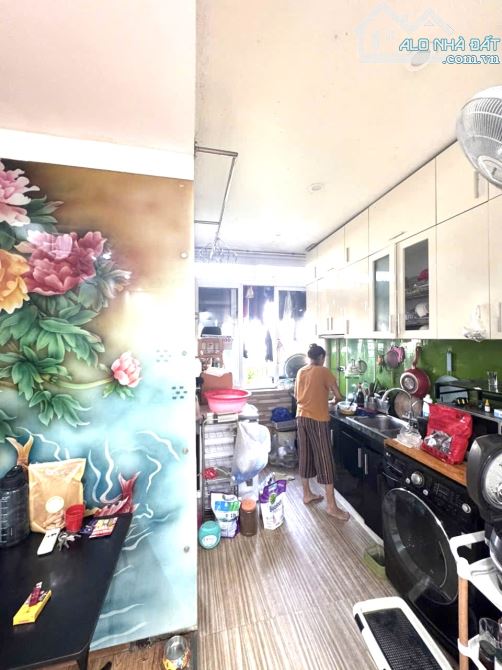 CĂN HỘ TÒA A6 KĐT NAM TRUNG YÊN CẦU GIẤY 50M2 - 2PN - 1PK 1P BẾP : 4,25 Tỷ FULL NỘI THẤT - 2
