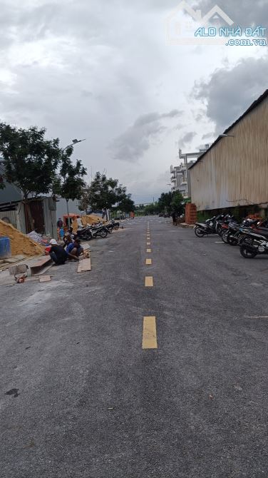 BÁN ĐẤT MẶT TIỀN ĐƯỜNG 20M HẺM 55 TÂY LÂN PHƯỜNG TÂN TẠO BÌNH TÂN 54M2[4*14] GIÁ 4,6TỶ TL - 6
