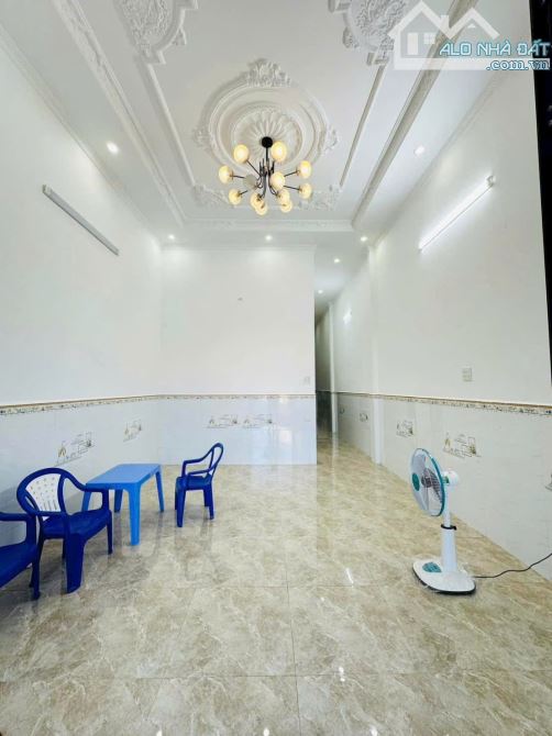 CHO THUÊ NHÀ TRỆT MỚI RỘNG TRỤC CHÍNH HẺM 876, ĐƯỜNG TRẦN NAM PHÚ. - 1