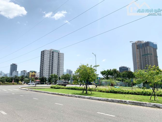 Bán lô đất Biển mặt tiền Chính Hữu, Gần vòng xoay Phạm Văn Đồng - 1