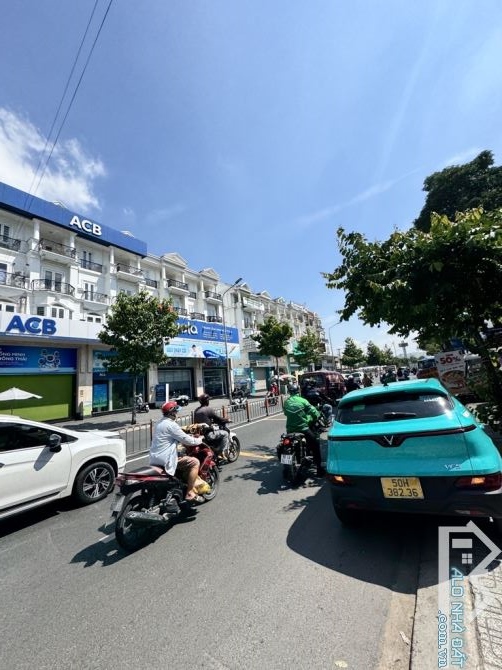 PHAN VĂN TRỊ NGAY EMART HẺM XE HƠI ĐẬU CỬA 88M NGANG 5.2 M - 1