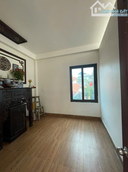 Bán nhà khu vực đội Cấn Diện tích 40/57mx5tang mặt tiền 5m.dài 8m.Tiện - 1