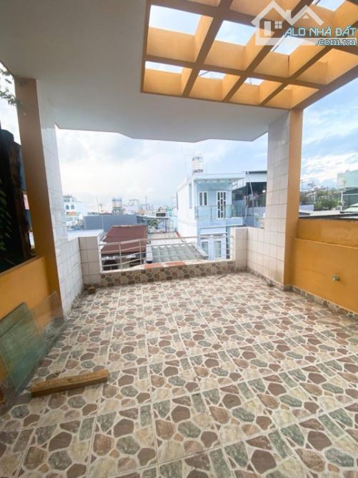 BÁN NHÀ MT 5 TẦNG - DÒNG TIỀN 30TR/THÁNG - NGAY CHỢ, NGUYỄN THỊ TẦN, QUẬN 8- KD DỊCH VỤ - - 1
