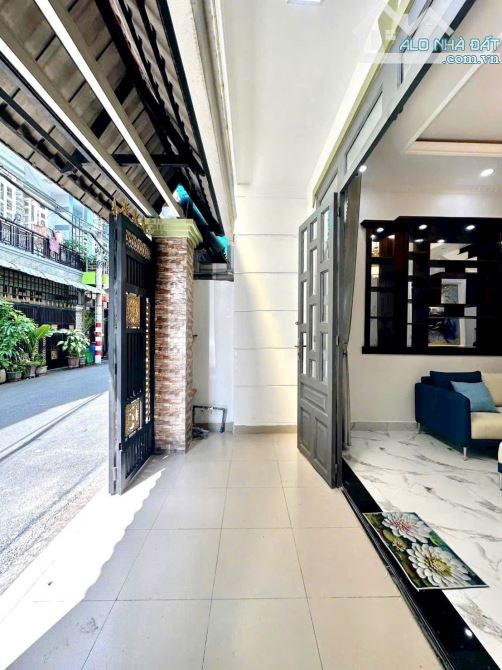 🔥 BÁN GẤP NHÀ 3 TẦNG ĐẸP – HT13, HIỆP THÀNH 🔥 - 1