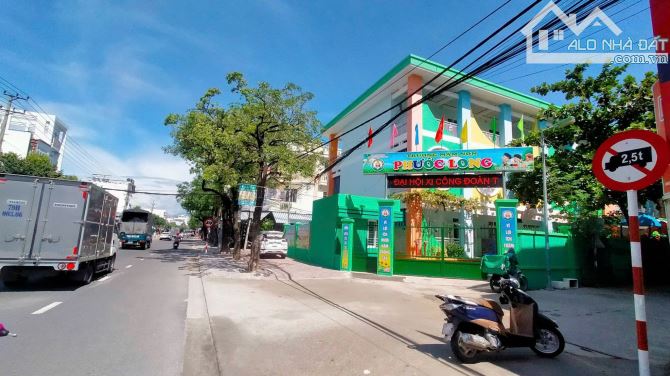 🔥Nhà 4 Tầng Đối diện Công Viên Hẻm Ô Tô Đường Lê Hồng Phong Gần Biển - 1