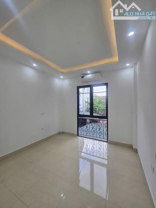 🏨🏨🏨 NHÀ MẶT NGÕ DI TRẠCH, KHÔNG QUY HOẠCH, KHÔNG NGẬP LỤT, 1 NGOẠT RA TRỤC LÀNG XE TẢI. - 1