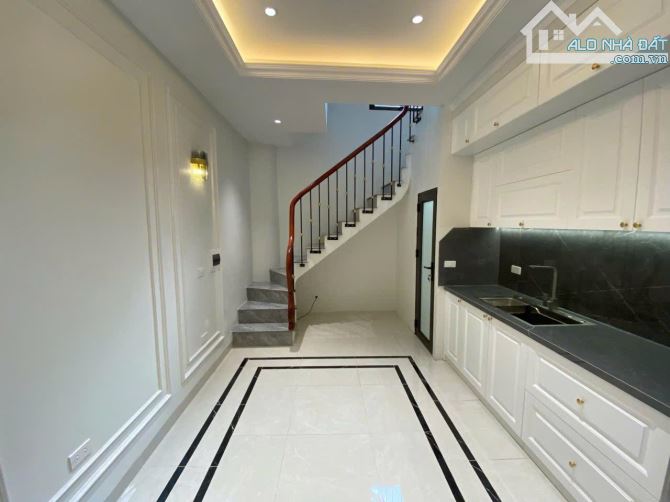 CHIẾN THẮNG-HÀ ĐÔNG, 30m ra đến mặt đường Chiến Thắng, nhà 5 tầng, 3PN+4NVS - 1