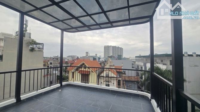 VIP PHÚC LỢI 5 TẦNG - OTO ĐÕ -45M - NHỈNH 6X.T.Ỷ - 1