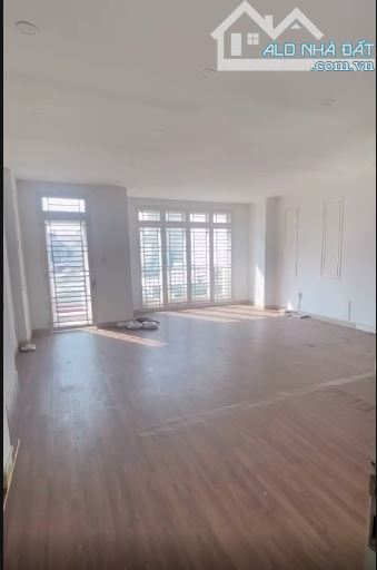 SIÊU ĐẸP – MẶT TIỀN NGUYỄN VĂN ĐẬU, BÌNH THẠNH – 150M² – 4 TẦNG - CHỈ 213TR/1M2 - 1
