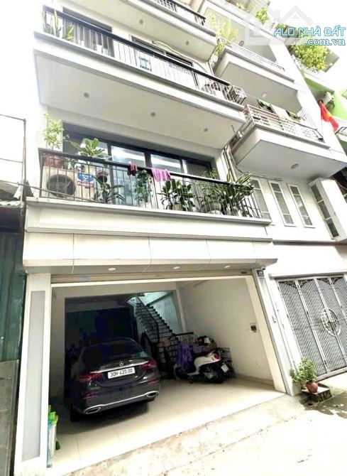 BÁN GẤP NHÀ HÀM NGHI Ô TÔ NGỦ TRONG NHÀ 70M 19 TỶ - 1