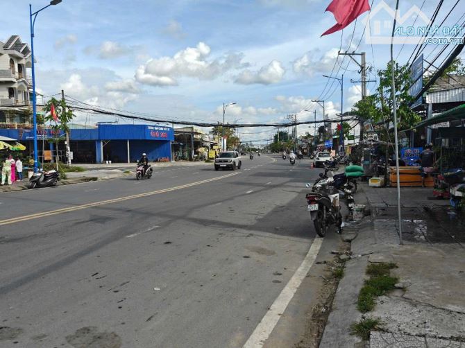 Cho Thuê Mặt Bằng Mặt Tiền 15M Hoàng Quốc Việt Gần Bên Vòng Xoay Lớn Nguyễn Văn Cừ ND - 1